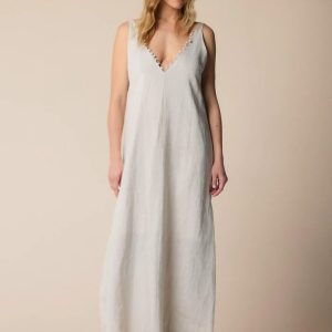 abito lungo con perline sullo scollo jelmina kocca pe 25