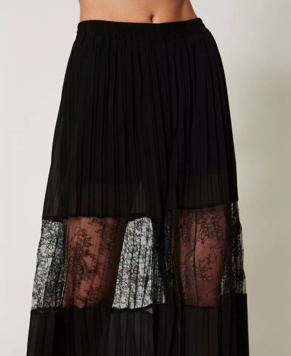 Pantalone in georgette plissè con pizzo twin set pe25 art. 251tp2782